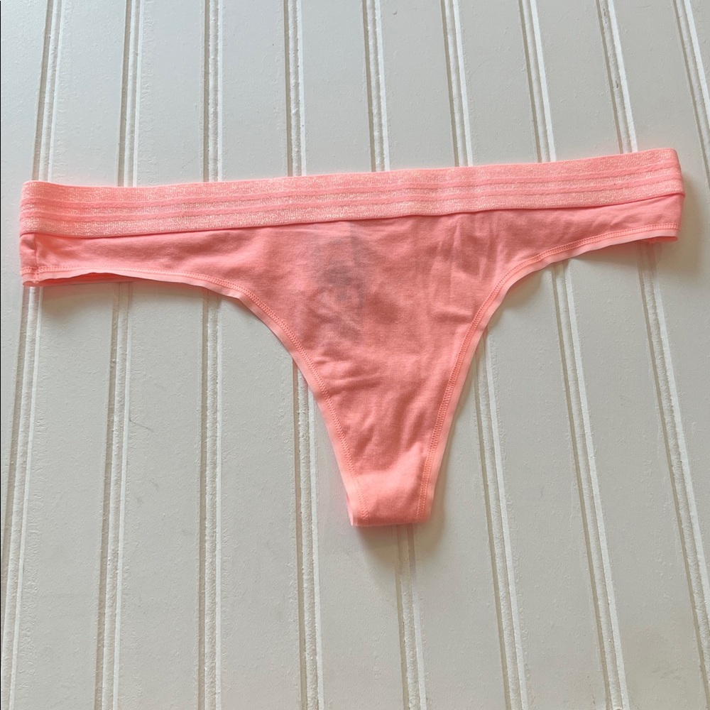 Victorias Secret Cotton Thong Panty NWT Size Large